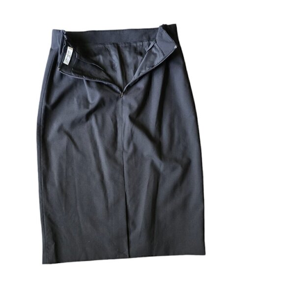 Babaton Black Pencil Skirt. Size 10 - Picture 5 of 9